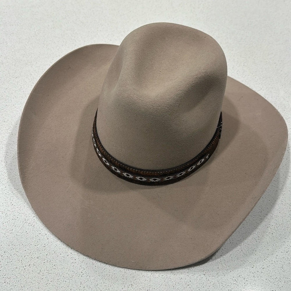 High crown wool rancher/western-fitted as medium